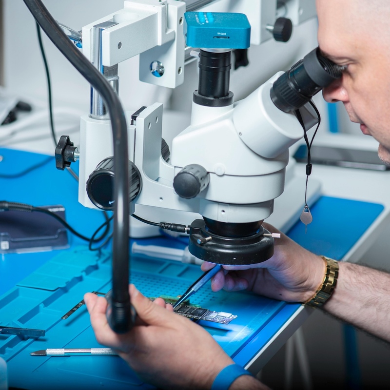 Pexels jamalyahyayev 12863111